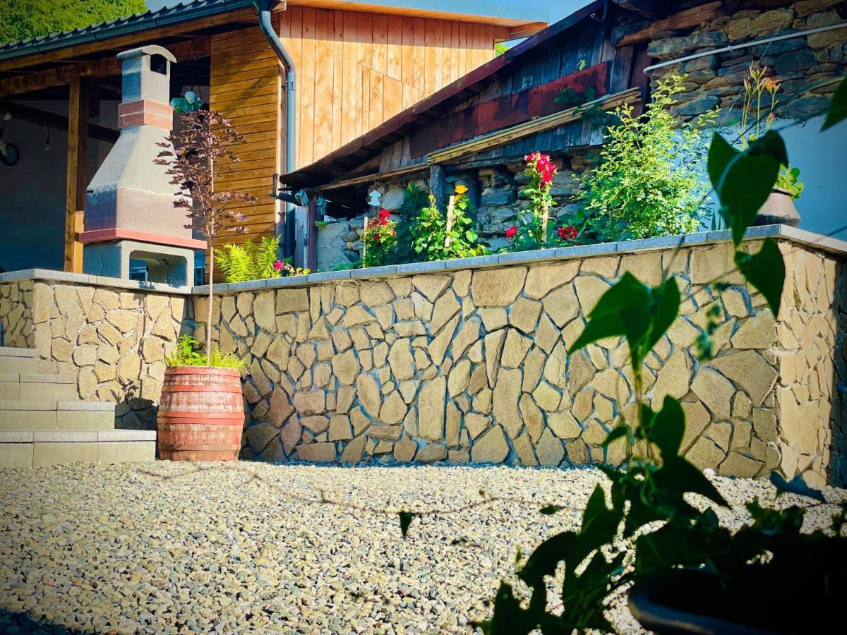 Montana Family Villa Веліуг Екстер'єр фото